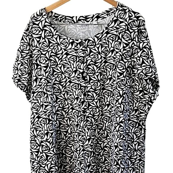 Isaac Mizrahi Live! 5X Black White Geo Rose Print Button Front Dress Plus Size - Picture 4 of 7
